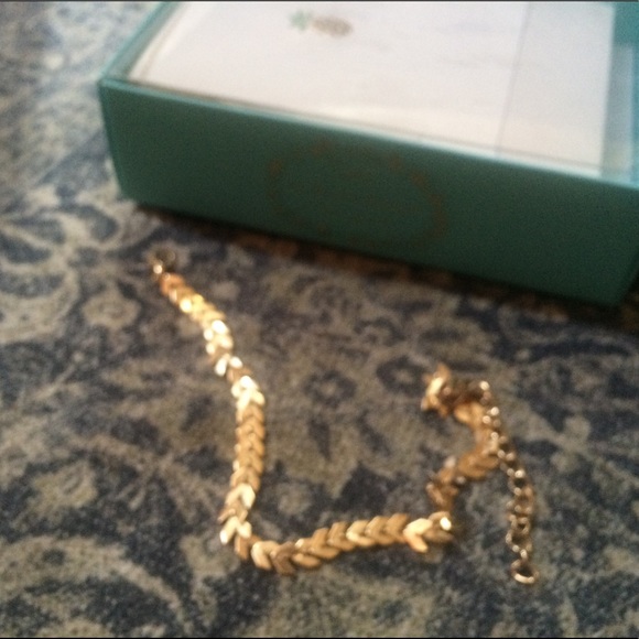 ✨Gold Plated Arrow Anklet✨Beach Comber Collection - Picture 4 of 5